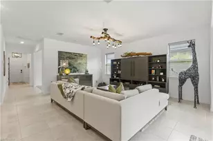 10475 Ventana Ln, Naples, FL 34120 - Photo 4