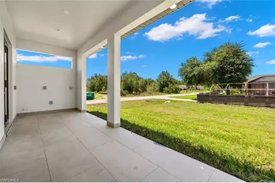 2918 43rd St W, Lehigh Acres, FL 33971 - Photo 6