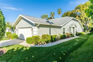 1704 Royal Cir, Naples, FL 34112 - Photo 24