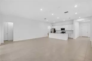 24605 Marina Del Ray Dr, Bonita Springs, FL 34135 - Photo 12