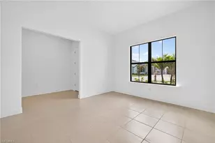 24605 Marina Del Ray Dr, Bonita Springs, FL 34135 - Photo 14