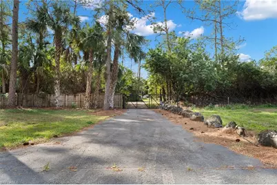 840 Jung Blvd W, Naples, FL 34120 - Photo 38