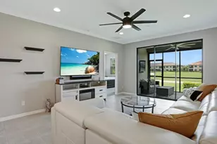 9378 Pocida Ct, Naples, FL 34119 - Photo 2