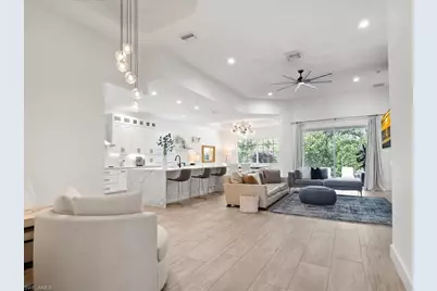 16196 Parque Ln, Naples, FL 34110 - Photo 2