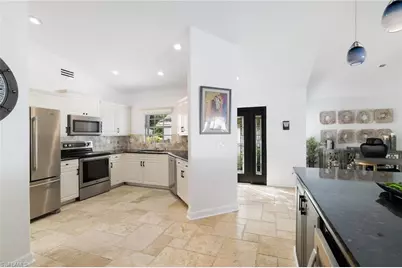 11049 Longshore Way W, Naples, FL 34119 - Photo 24