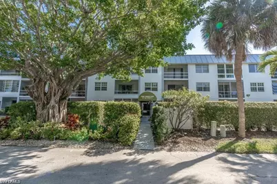 72 7th St S #310, Naples, FL 34102 - Photo 20