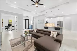 348 14th Ave NE, Naples, FL 34120 - Photo 6