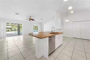 821 22nd St SE, Naples, FL 34117 - Photo 14