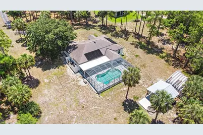 821 22nd St SE, Naples, FL 34117 - Photo 40