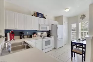 9175 Celeste Dr, Naples, FL 34113 - Photo 4