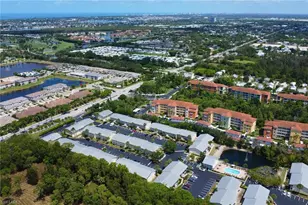 4635 Bayshore Dr, Naples, FL 34112 - Photo 20
