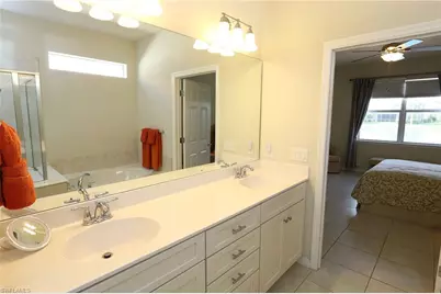 8484 Benelli Ct, Naples, FL 34114 - Photo 14