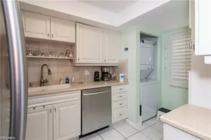 1400 Pompei Ln, Naples, FL 34103 - Photo 14
