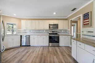 4216 SE 1st Ct, Cape Coral, FL 33904 - Photo 14