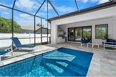 551 97th Ave N, Naples, FL 34108 - Photo 2