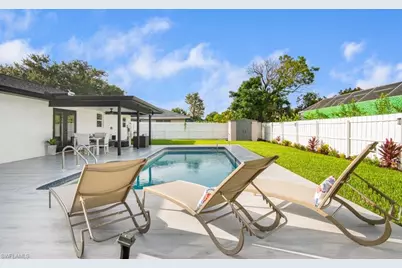 3420 Balboa Cir W, Naples, FL 34105 - Photo 38