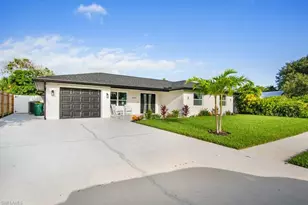 3420 Balboa Cir W, Naples, FL 34105 - Photo 46