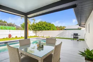 3420 Balboa Cir W, Naples, FL 34105 - Photo 36