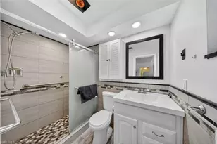 443 Castle Dr, Naples, FL 34119 - Photo 24