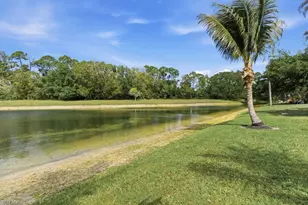 19184 Pine Run Ln, Fort Myers, FL 33967 - Photo 4