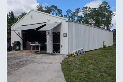 1390 19th St SW, Naples, FL 34117 - Photo 16