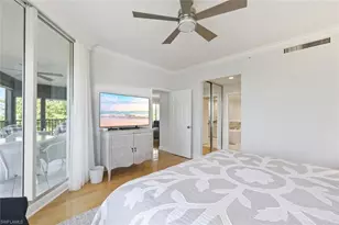 430 Cove Tower Dr, Naples, FL 34110 - Photo 22