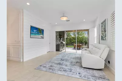 9052 Saint Lucia Dr, Naples, FL 34114 - Photo 16