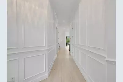 9052 Saint Lucia Dr, Naples, FL 34114 - Photo 6