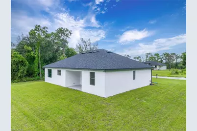 2916 23rd St W, Lehigh Acres, FL 33971 - Photo 28