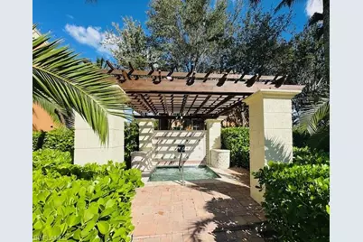 1210 Reserve Way #204, Naples, FL 34105 - Photo 2