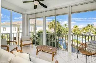 7686 Pebble Creek Cir, Naples, FL 34108 - Photo 10