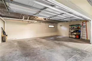 7686 Pebble Creek Cir, Naples, FL 34108 - Photo 14