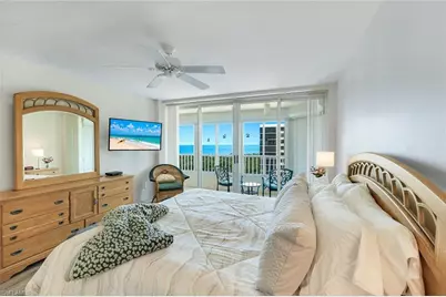 21 Bluebill Ave #B905, Naples, FL 34108 - Photo 16