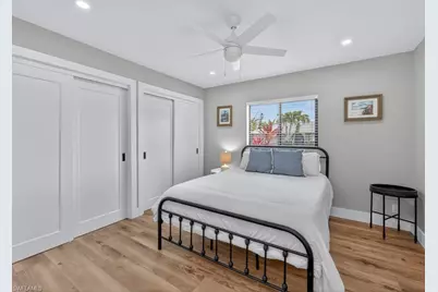 595 99th Ave N, Naples, FL 34108 - Photo 14