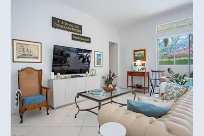 2844 Coco Lakes Dr, Naples, FL 34105 - Photo 6