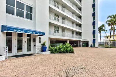 2121 Gulfshore Blvd N #503, Naples, FL 34102 - Photo 12