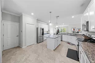 2151 Vermont Ln, Naples, FL 34120 - Photo 14