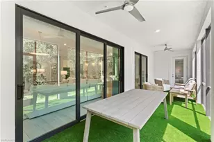 2488 Breakwater Wy, Naples, FL 34112 - Photo 24