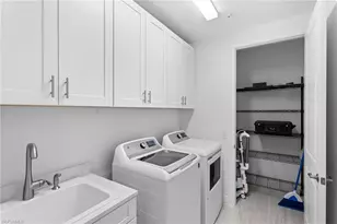 2488 Breakwater Wy, Naples, FL 34112 - Photo 22