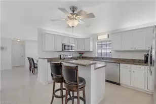 637 95th Ave N, Naples, FL 34108 - Photo 14