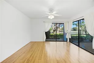 517 Lake Louise Cir, Naples, FL 34110 - Photo 18