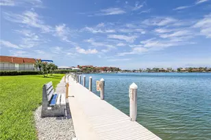 750 W Elkcam Cir, Marco Island, FL 34145 - Photo 34