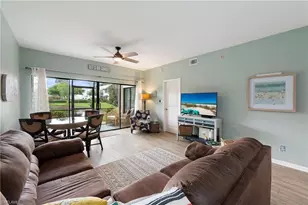 3313 Europa Dr, Naples, FL 34105 - Photo 12