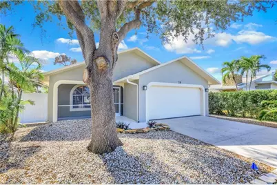 718 95th Ave N, Naples, FL 34108 - Photo 2