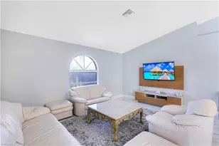 718 95th Ave N, Naples, FL 34108 - Photo 6