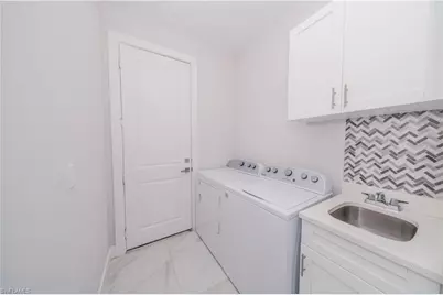 808 37th Ave NW, Naples, FL 34120 - Photo 14