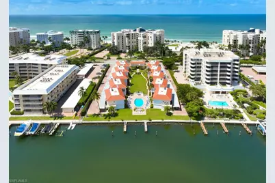 3070 Gulf Shore Blvd N #209, Naples, FL 34103 - Photo 2