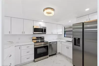 151 Cypress Way E #D3, Naples, FL 34110 - Photo 6