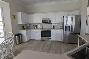 3280 Hamlet Dr, Naples, FL 34105 - Photo 6