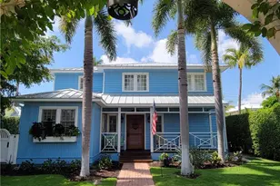 287 11th Ave S, Naples, FL 34102 - Photo 1